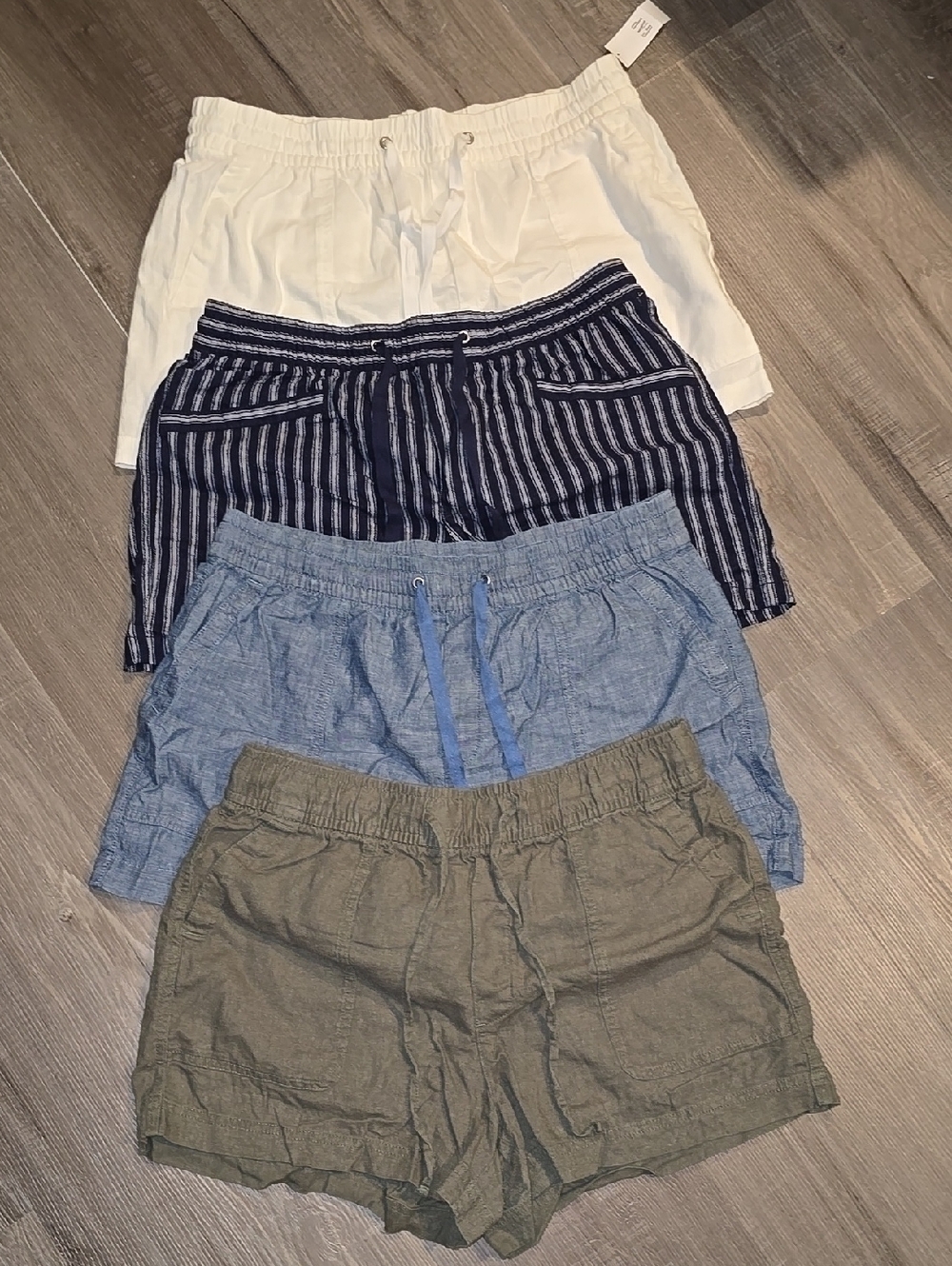 GAP Linen Blend Shorts